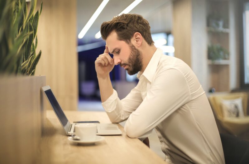 Aiuto! Non mi piace più il mio lavoro – Perché scegliere un percorso di counseling